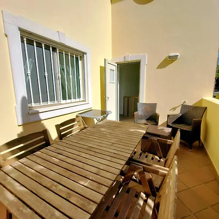 Vilapeti By Sapvillas Casa de Férias *