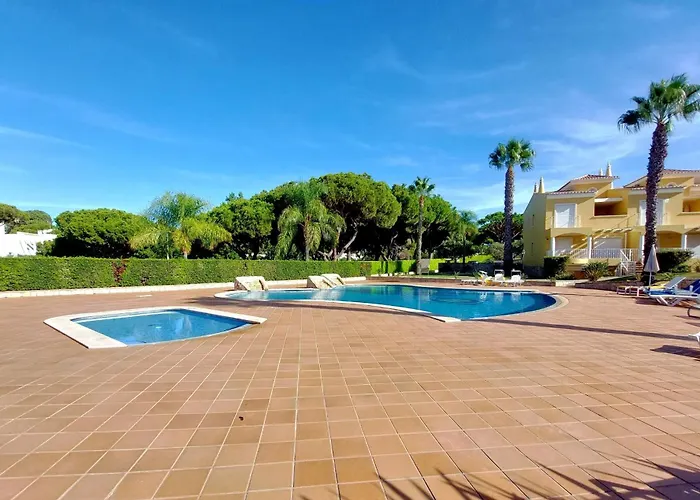 Vilapeti By Sapvillas