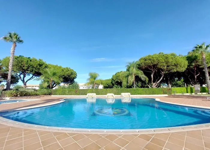 Vilapeti By Sapvillas