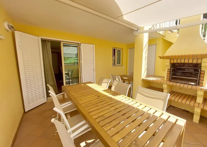 Vilapeti By Sapvillas