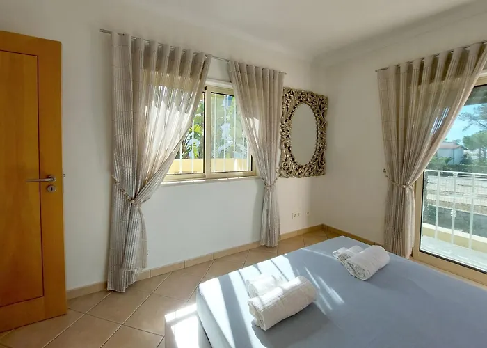 Vilapeti By Sapvillas