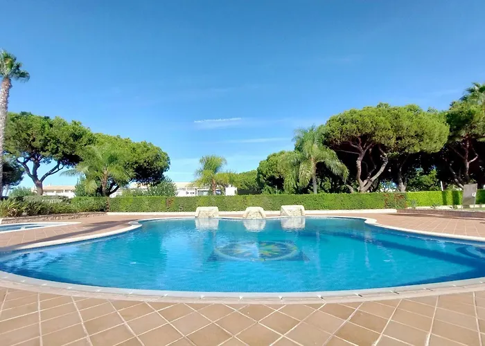 Vilapeti By Sapvillas *