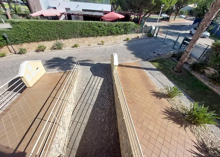 Casa de Férias Vilapeti By Sapvillas Quarteira