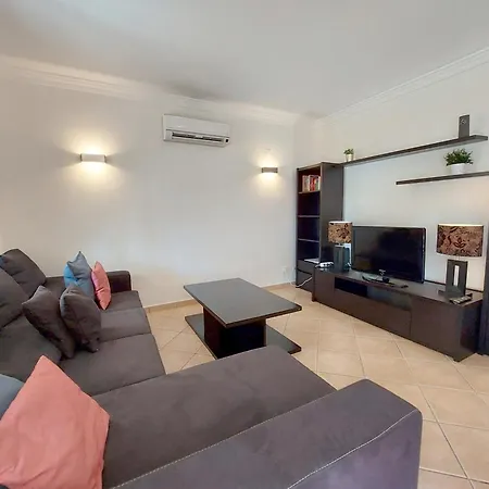 Vilapeti By Sapvillas Quarteira