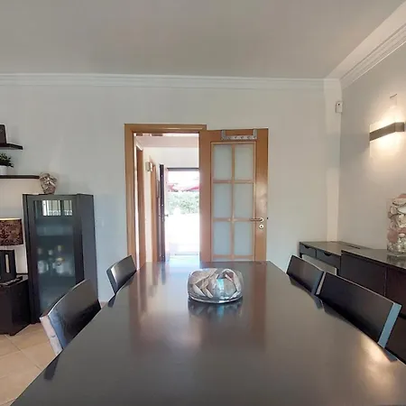 Vilapeti By Sapvillas *