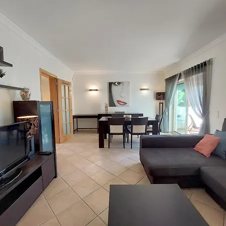 Vakantiehuis Vilapeti By Sapvillas Quarteira