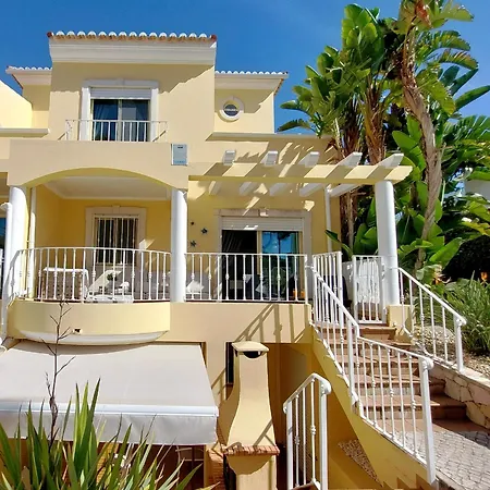 Vilapeti By Sapvillas