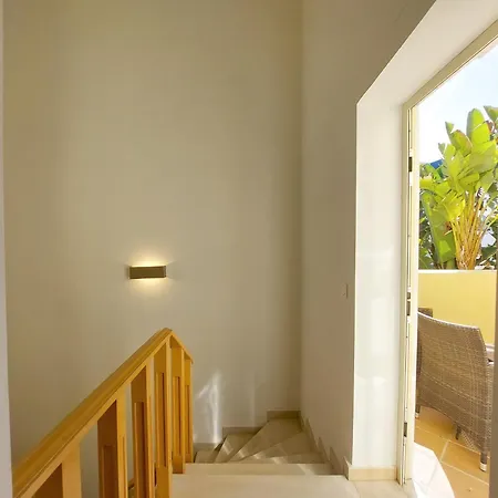 Vakantiehuis Vilapeti By Sapvillas *