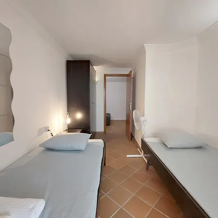 Vilapeti By Sapvillas Quarteira