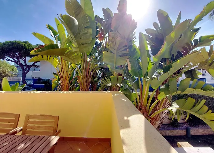 Vilapeti By Sapvillas Holiday home Quarteira