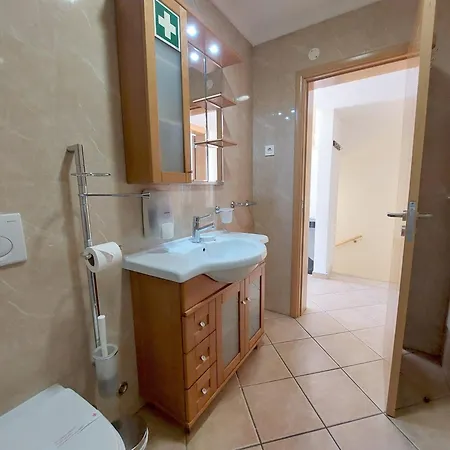 Vilapeti By Sapvillas *