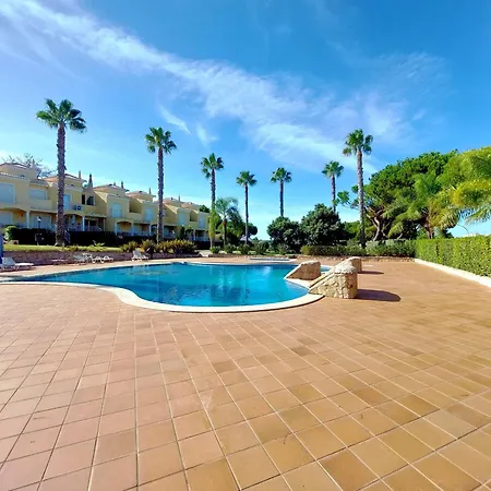 Vilapeti By Sapvillas * Quarteira