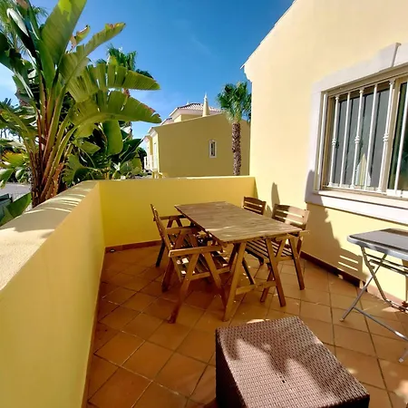 Casa vacanze Vilapeti By Sapvillas Quarteira
